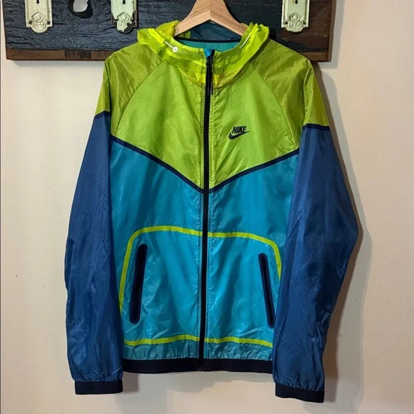 Nike Tech Hyperfuse Windrunner Colorblock Jacket Size Large - Picture 9 of 14